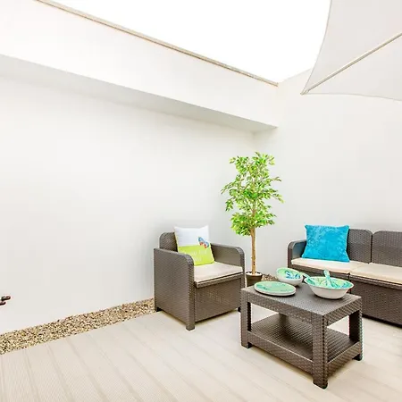 4 With Terrace Vendégház 4*