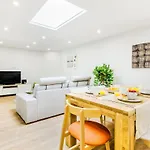 4 With Terrace